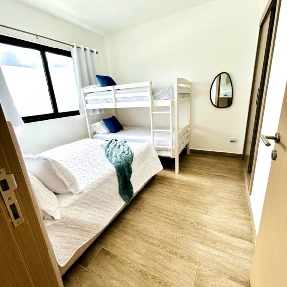 387ac14b 535d 4bb6 a1f9 ce33cbec139c 1 580x580