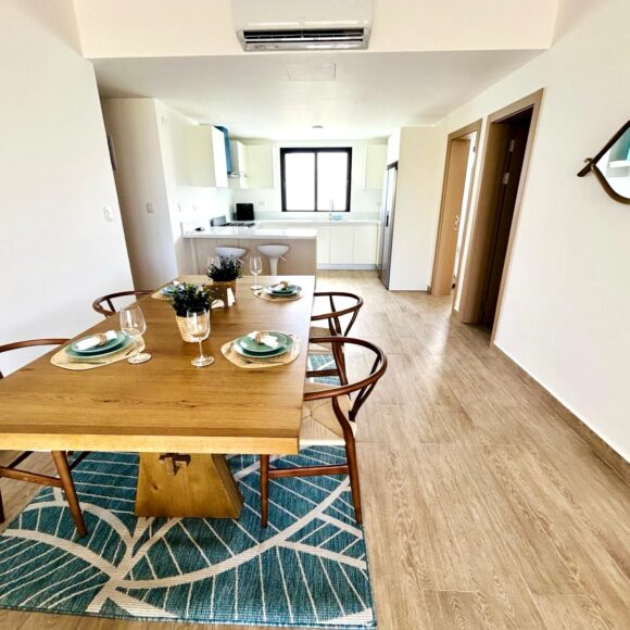 825de4e5 766f 4435 83f1 acc933022e6f 1 580x580