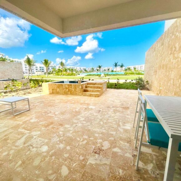 photo_4958550713038474143_y 580x580