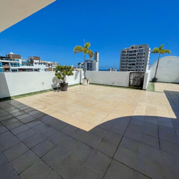 5db5c24b 7ff2 4f46 a0df ecbf3fefee8c 1 580x580