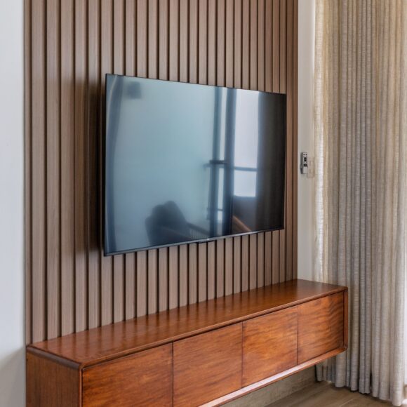 nbs09051 1 580x580